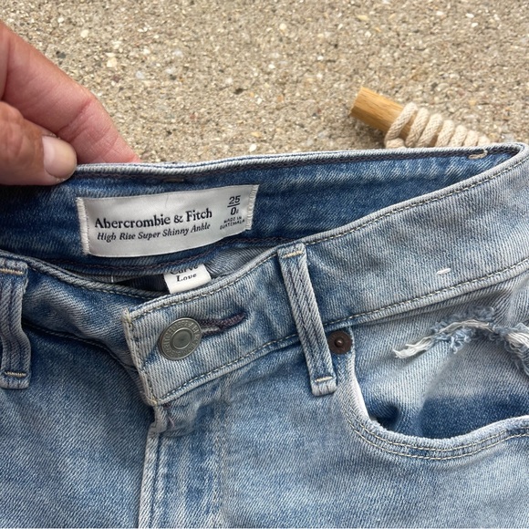 Abercrombie & Fitch Distressed Jeans Size 25 / 0 High Rise Super Skinny Ankle - Picture 6 of 8